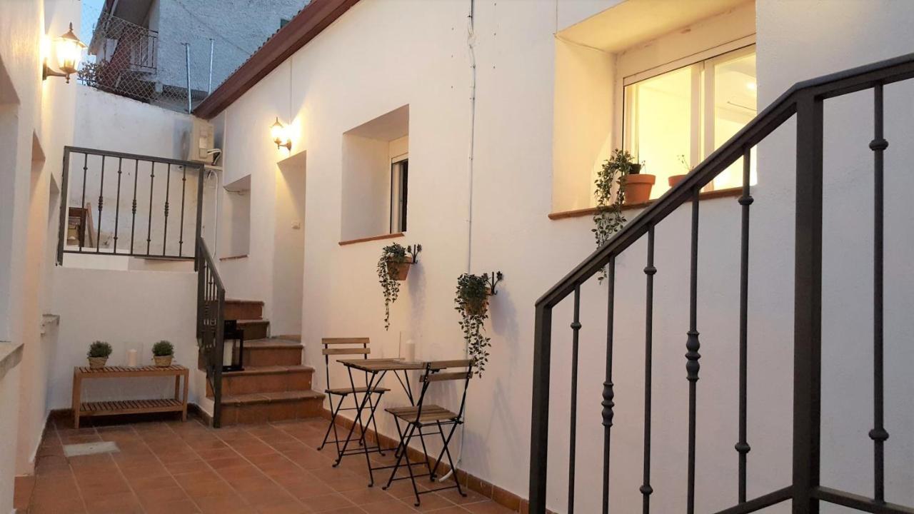 Casa Del Castillo By Naturadrada La Adrada Exteriör bild